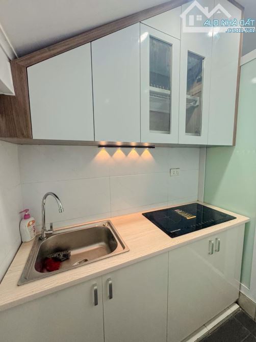Bán nhà tập thể ngõ 42 Triều Khúc 30m², giá chỉ 1.7 tỷ, sổ đỏ chính chủ. - 3