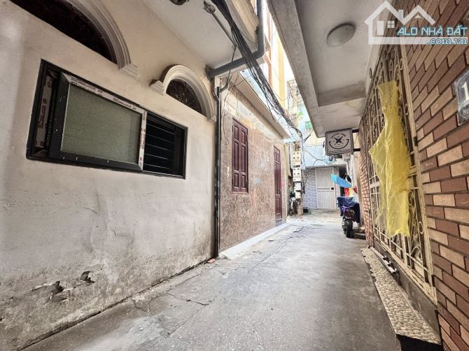 Lõi Hai Bà Trưng, nhà 2 mặt ngõ, 45m2, ban công rộng sáng, ngõ thông thoáng, ở thích - 3
