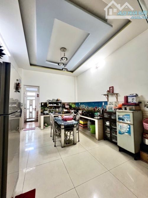 Bán Nhà 2 MT 4Tầng - Ngay Bệnh Viện Bình Tân - Bình Trị Đông A - HXH - DT 85m2 - Nhỉnh 8T - 3