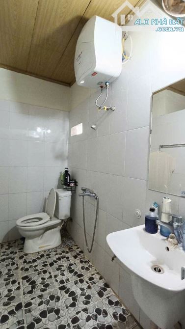 NHÀ 2 TẦNG MẶT TIỀN RỘNG Ở SƯỚNG - TRUNG TÂM TT YÊN VIÊN - KHU VỰC DÂN CƯ SẦM UẤT - 3