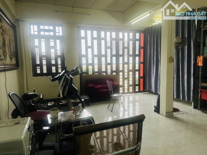 Yết Kiêu quận 5 66m2 6 tầng giá chỉ 28 tỷ - 3