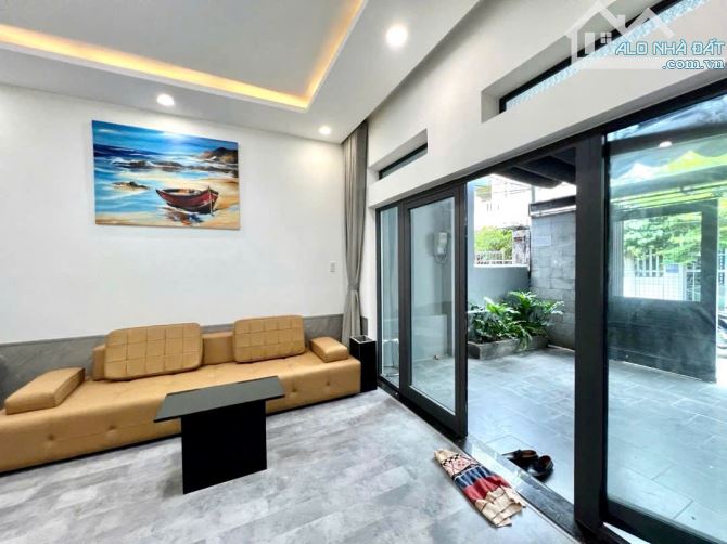 BÁN NHÀ KIỆT TRẦN VĂN DƯ – SÁT BIỂN – DT 117M²– GIÁ CHỈ 9,2 TỶ- GẦN BIỂN Ở SƯỚNG- CƠ HỘI - 3