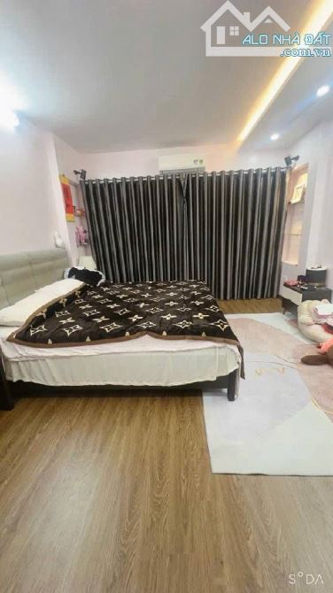 Dương Quảng Hàm - 44m2 - 5 tầng - Gần phố - Dân xây - Nhà đẹp ở ngay - 3