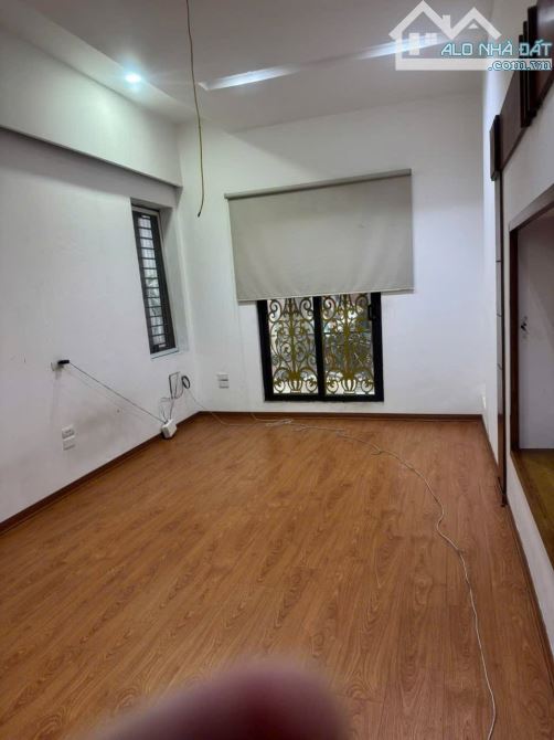 NHÀ ĐẸP TRẦN DUY HƯNG–43.8M²–5 TẦNG GIÁ 15.5 TỶ–PHÂN LÔ–KINH DOANH-NGÕ THÔNG– CÁCH PHỐ 20M - 3