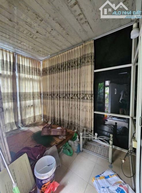 BÁN NHÀ QUAN THỔ 3 - 30M2, 3 TẦNG , NGÕ RỘNG. SỔ ĐỔ VUÔNG. GIÁ 5.5 TỶ - 3