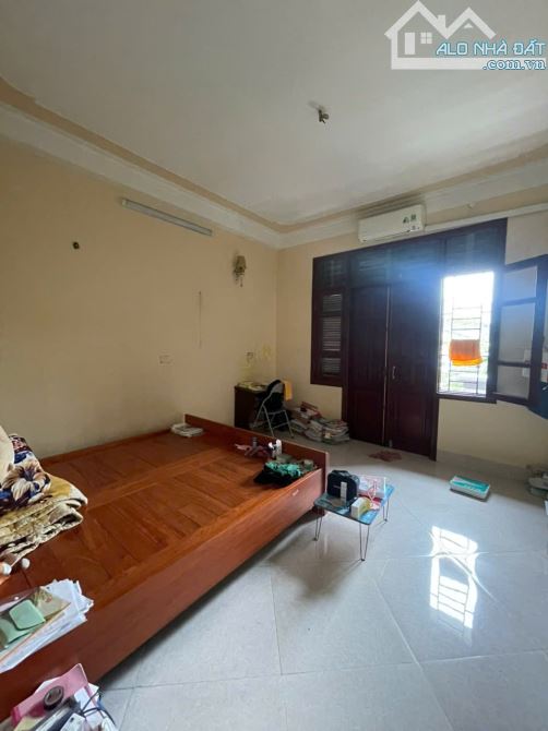 BÁN NHÀ DỊCH VỤ DỌC BÚN 1, LA KHÊ, PHÂN LÔ OTO TRÁNH, VỈA HÈ, DT 50M, GIÁ 15 TỶ, KINH DOAN - 3