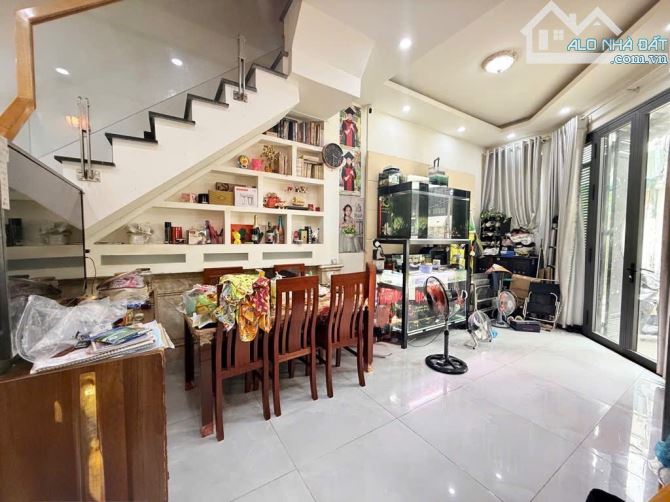 🔥Nhà 3 tầng, đường THỐNG NHẤT ph15, Q GÒ VẤP , DT 37m2 (4x10) hẻm  Ô Tô  💵 5,35tỷ. - 3