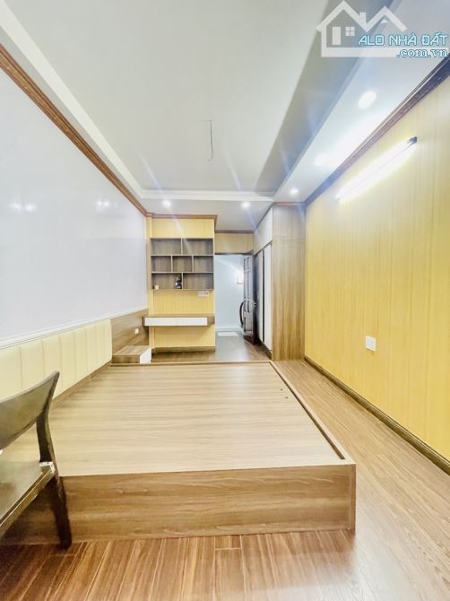 NHÀ PHỐ HOÀNG MAI - gần trường TH - gần hồ Đền Lừ - 2