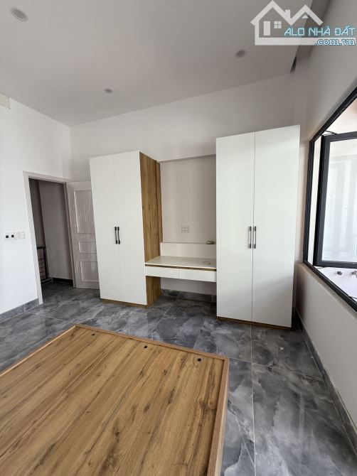 Bán Nhà Võ Nguyên Giáp, Bãi Tắm Mỹ Khê, 2 Tầng, 60m2 chỉ 6.x tỷ - 3