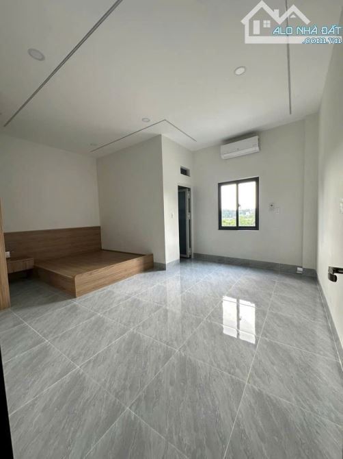 Bán nhà ĐẸP 3 Tầng,đường nhựa 12M thông tứ tung,ngay TTHC Dĩ An - 3