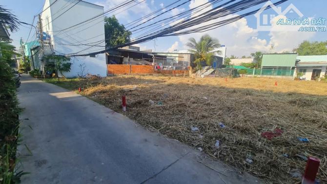 108m2 đất ở đô thị tại Khu phố 3 trung tâm TT Cần Giuộc cách QL50 chỉ 100m - 3