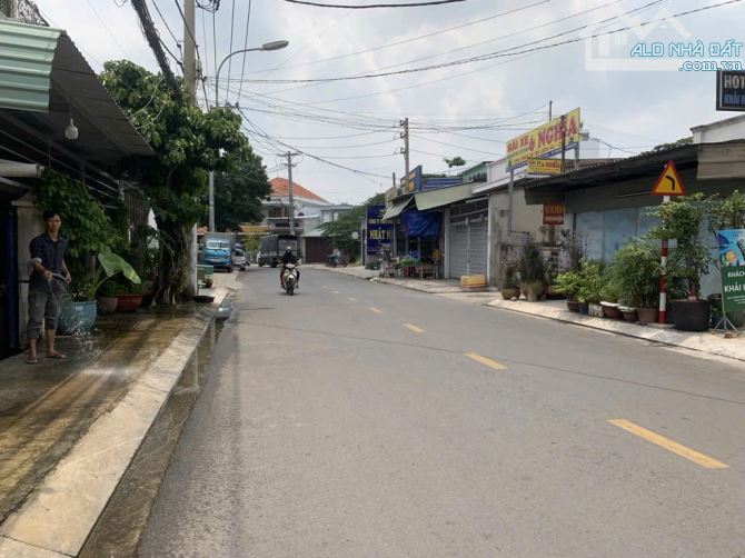 Bà Điểm(TC-HM) bán nhà mt đường 10m thông QL22 gần trường ĐH NNTH giá 4,7tỷ - 3