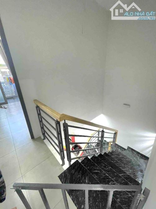 HẺM OTO ĐỔ CỬA - ĐẤT MỚI - BÌNH TRỊ ĐÔNG A BÌNH TÂN- DT: 4*11.5M- 3 TỶ 250 - 3