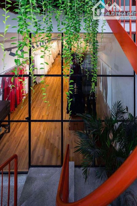 💥 NHÀ 3 TẦNG  SAU LƯNG HUỲNH NGỌC HUỆ, KIỆT 3M5 📐 DT: 75m² | Ngang 4.5m nở hậu 4.7m - 3
