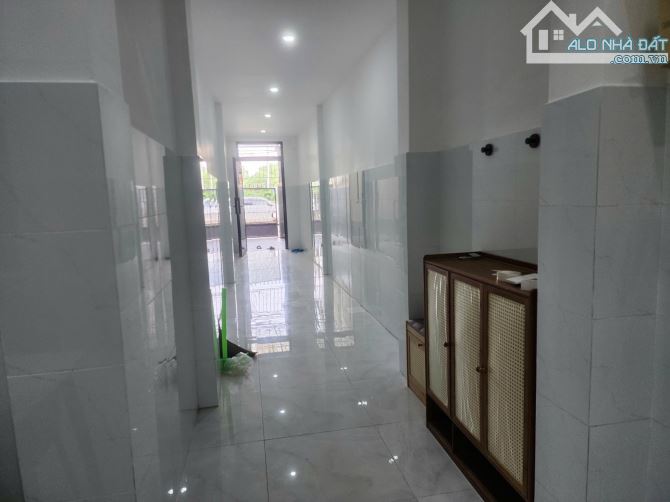 🏡 HỒ BÁ PHẤN – PHƯỚC LONG A – NHÀ 2 TẦNG ĐẸP FULL NỘI THẤT – 47M² CHỈ 3.1 TỶ - 3