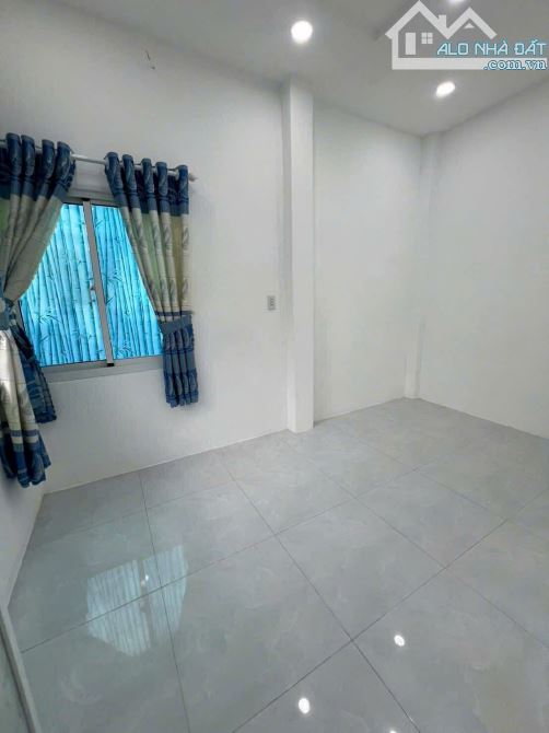 TIN ĐƯỢC KHÔNG 4 tầng mới HXH Phường 7 Quận 6 chỉ 4 tỷ nhỉnh à. - 3