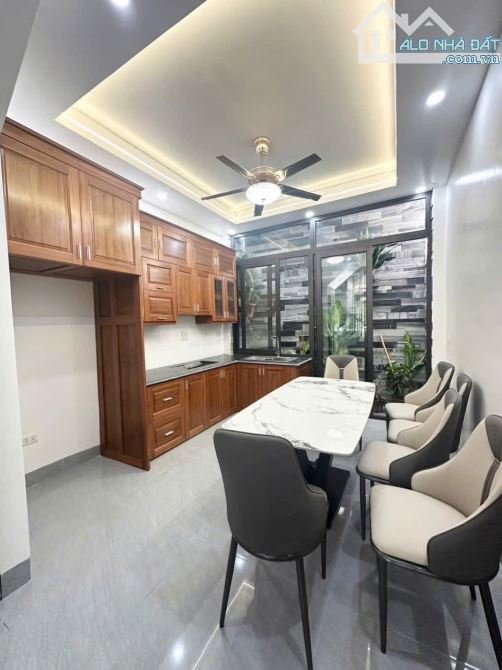 🏡 NHÀ 4 TẦNG – KHU C KĐT VŨ PHÚC – GIÁ CỰC ÊM  🚗 Ô tô đỗ cửa, đường rộng 3 làn ô tô trán - 3