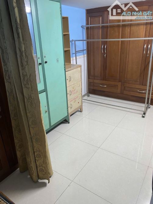 Chung cư Lạc Long Quân ,P5 Q11 DT 3,6 x 11,5 có 2PN. Giá 3,3 tỷ TL. - 3