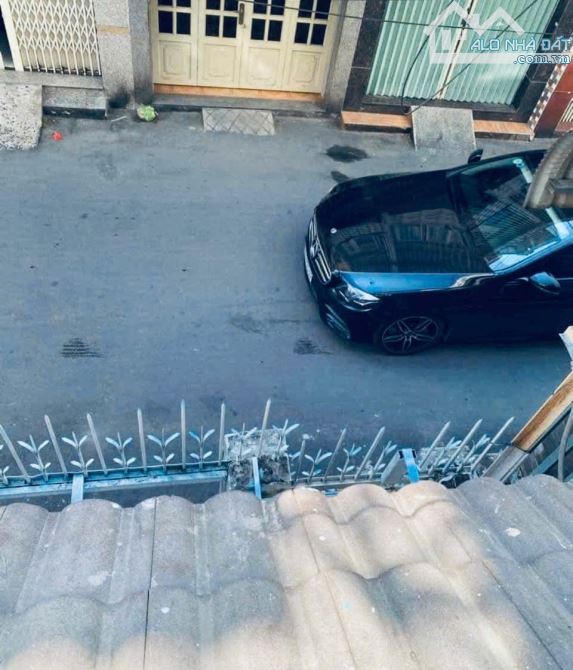 Nhà Vị trí KD Hẻm thông 5m xe hơi Nguyễn Hữu Cảnh - 3