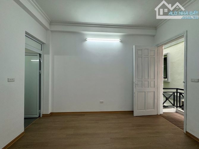Bán Nhà Đào Tấn 5 Tầng,  Ngõ Ô Tô, Kinh Doanh Văn Phòng, Thông Phan Kế Bính, Sổ Đỏ Vuông - 3