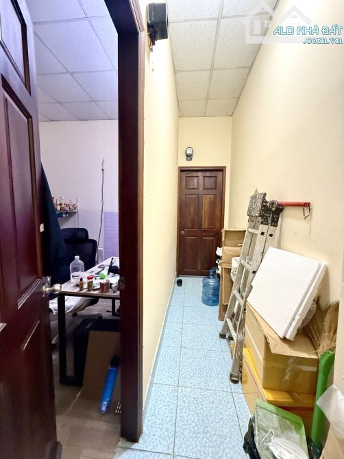 Cần Bán Gấp Nhà 46M2 Trệt 1Lầu 4PN Chỉ 6,35 Tỷ Giáp Q.1 - 3