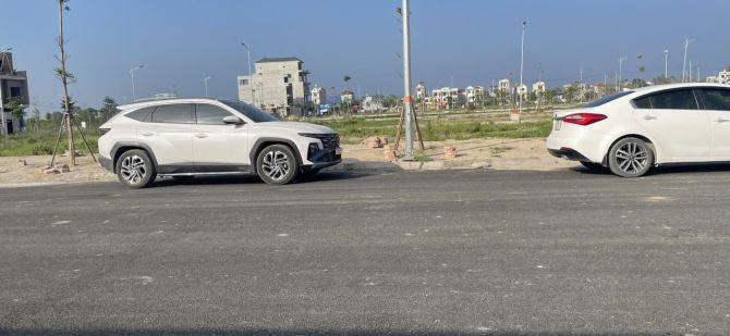 💥 Cần bán LK10-27 – Giãn dân Hào Xuyên 📍 Trung tâm thị trấn Yên Mỹ – vị trí vàng 🚗 Đườn - 3