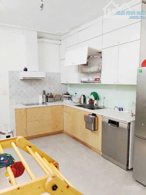 NHÀ PHỐ BÙI XƯƠNG TRẠCH NGÕ RỘNG OTO TRÁNH CÁCH NHÀ 5M,DIỆN TÍCH 54m,GIÁ NHỈNH 10 TỶ. - 3