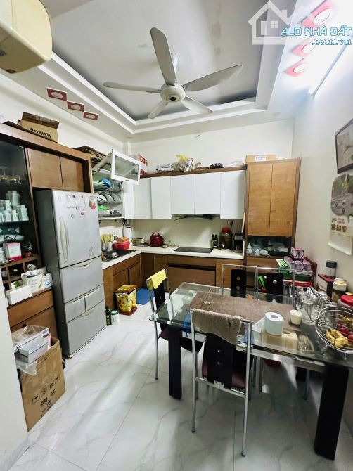 🌹🎉Bán Nhà Hoàng Quốc Việt Diện Tích 36m x 5 Tầng - Mặt Tiền 3.3m Cầu Giấy Hà Nội - 3