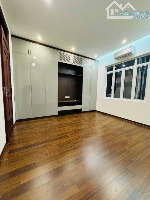 BÁN NHÀ PHÂN LÔ LÊ TRỌNG TẤN - THANH XUÂN 65m2 - 5T THANG MÁY - MT 5m - 19.7 TỶ - GARA ÔTÔ - 3