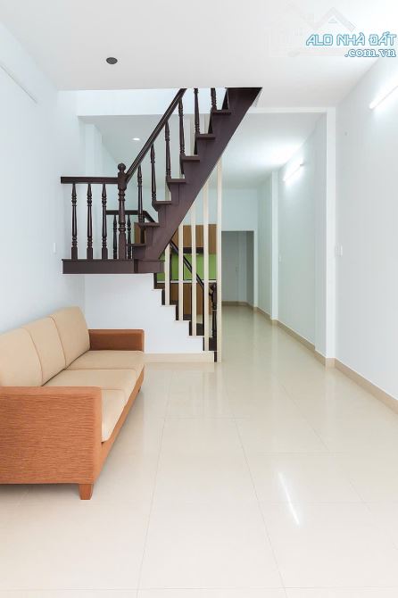 Gấp bán nhà gần Emart Phan Huy Ích, Gò Vấp, 44m2 hẻm ô tô, 2 tầng, chỉ 4 tỷ ++ - 3