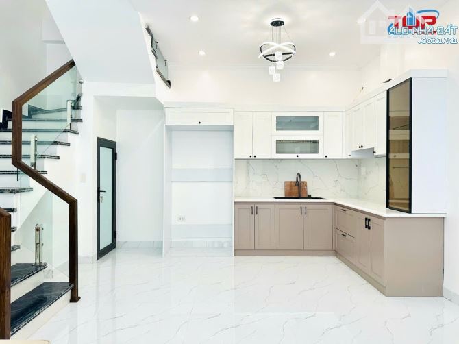 🌳Bán nhà 3 tầng ngõ 379 Miếu Hai Xã - Hồ Sen - Lê Chân - 4