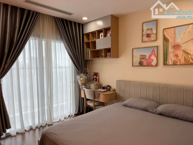 Bán căn 3PN - 2WC 96m2 tòa Golden Park, 2 Phạm Văn Bạch, tầng trung thoáng, full nội thất. - 4