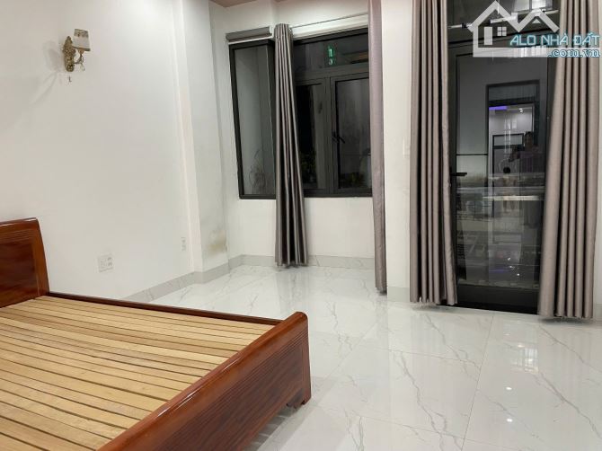 CHO THUÊ NHÀ 3 TẦNG KIỆT OTO LÊ HỮU TRÁC, GẦN BIỂN MỸ KHÊ, SƠN TRÀ_18TR - 4