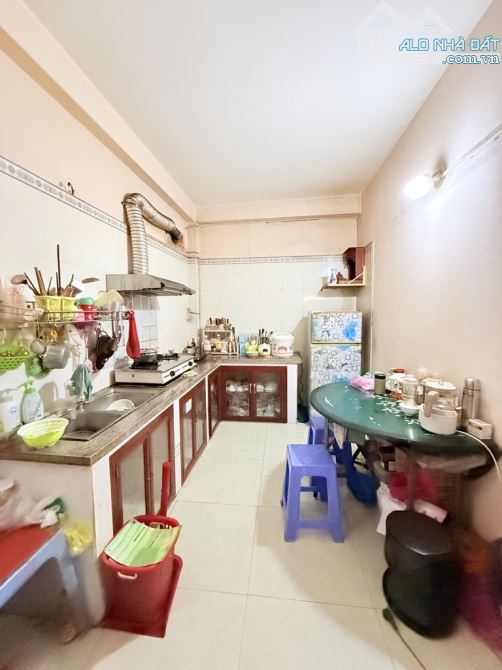 BÁN NHÀ HẺM NGUYỂN VĂN QUỲ, PHÚ THUẬN, QUẬN 7 - 101M2 - 4