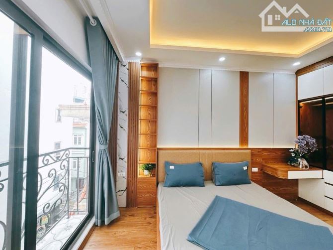 CỰC HIẾM! Nhà Phố LÔ GÓC ĐỘI CẤN 45m2, Ô TÔ ĐỖ GẦN, THANG MÁY, Chỉ 12 Tỷ - 4