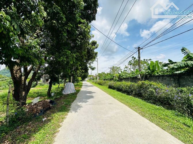 LÔ ĐẤT BÁM SUỐI - 1025m2 - MT33m - NỞ HẬU - BÁM TRỤC LIÊN THÔN - 4