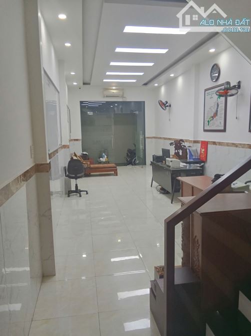 🌟 CẦN BÁN NHÀ HẺM XE HƠI – QUẬN TÂN BÌNH – GẦN BÀU CÁT – GIÁ 14,5 TỶ - 4