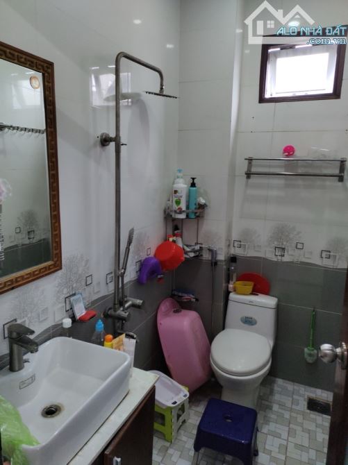 BÁN NHÀ 5 TẦNG XÂY TÂM HUYẾT - 5x13M – NỘI THẤT CAO CẤP - HẺM 5M, TRUNG TÂM GÒ VẤP,6.x TỶ - 4
