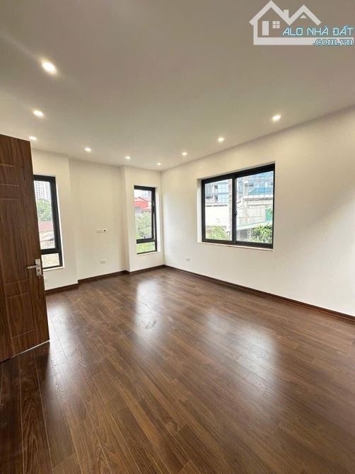 1 căn duy nhất lô góc 2 mặt ngõ 5m ra đường Láng 5 tầng 62m2 MT 6.5m ở, làm văn phòng tốt - 4