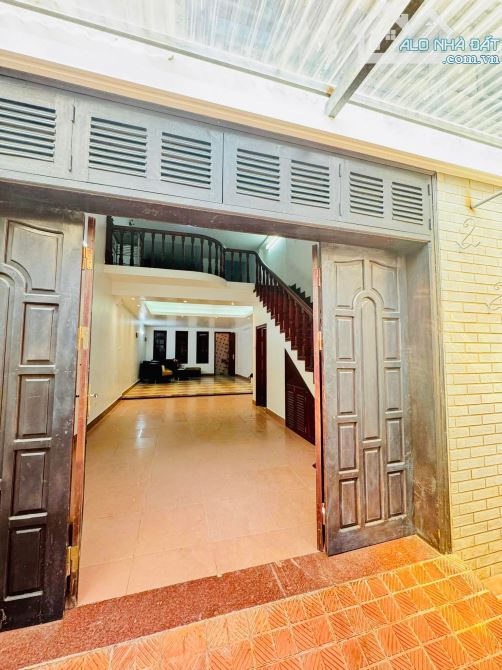 Phân lô Trần Cung - Bắc Từ Liêm. 80m²*5t, mt 5m gần Viện E, gara ô tô dùng đỗ, 10m ra phố - 4