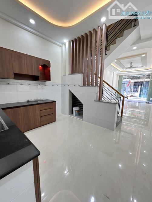 🏡 B.ÁN NH.À THÔNG RA VĂN CAO - HẺM XE HƠI 6m - 2TẦNG - DT 62m2 - NHỈNH 6 tỏi xíu xiu - 4