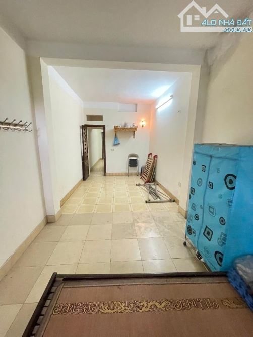 NHÀ PHỐ TÂY SƠN, MẶT NGÕ, 4TẦNG, DIỆN TÍCH 42M, MT,3.2M GIÁ CHỈ 9TỶ - 4