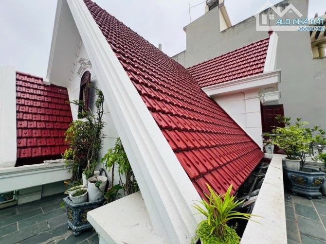 BIỆT THỰ ĐẸP – NAM HỒNG, ĐÔNG ANH . 125m² – MT 10,5m . Biệt thự 2 tầng – 3 mặt thoáng - 4