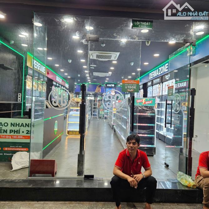 Bán nhà lầu mặt tiền nhựa trần hưng đạo, gần ngã 3 tam biên giá cực rẻ - 4