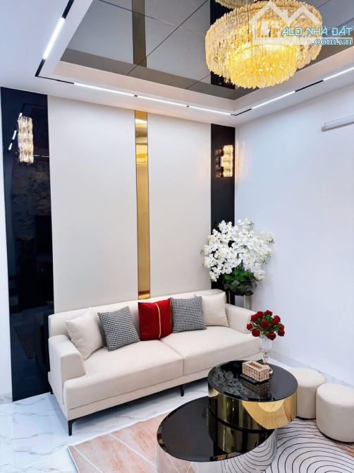 NHÀ ĐẸP NHỎ XINH-NỘI THẤT ĐẸP-HỒNG HÀ-HOÀN KIẾM CHỈ HƠN 6tỷ - 4