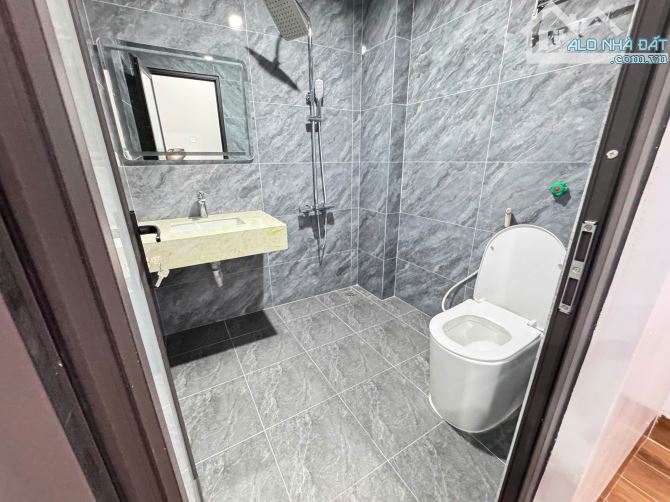 BÁN NHÀ 5T MỚI, MẶT TIỀN RỘNG TẠI QUANG TRUNG - HÀ ĐÔNG - 4