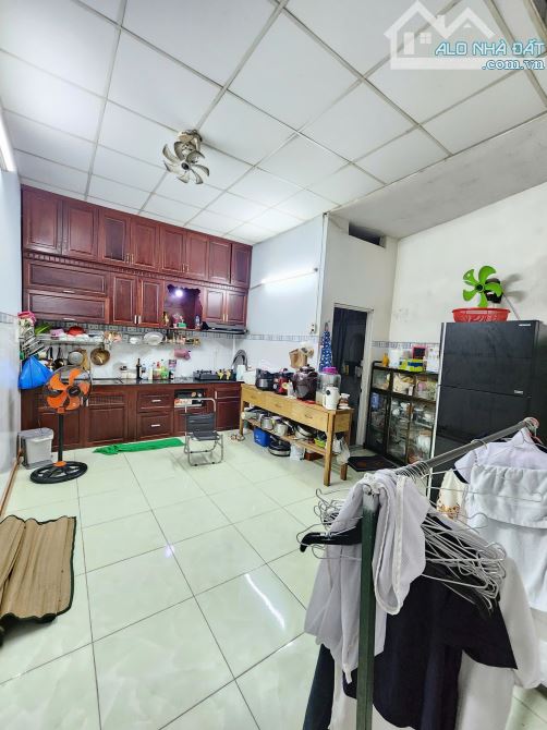 3Tỷ600__109m2 (5,6x22,5m) 🔥👉 Dãy Trọ góc 2 mặt tiền__5 Kiốt__gần chợ Phú Phong và ĐT743 - 4