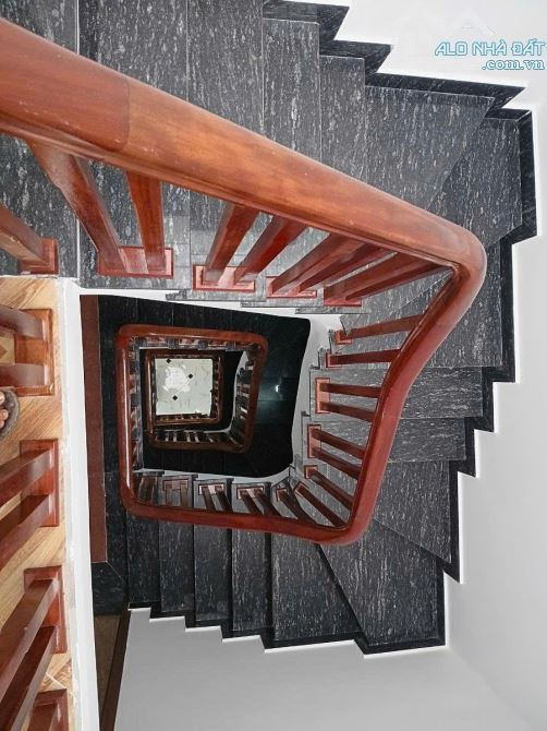 BÁN NHÀ 5 TẦNG- NGỌC HỒI- GẦN BỆNH VIỆN NÔNG NGHIỆP-3 BƯỚC RA Ô TÔ TRÁNH,DT 55M-GIÁ 8,2 - 4