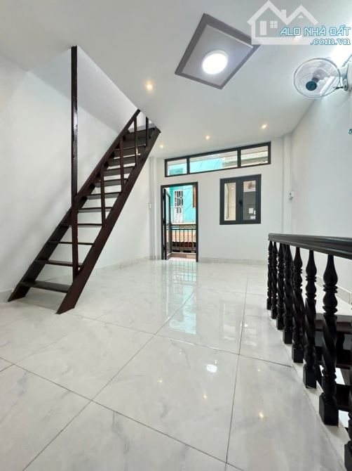 🏡Bán nhà Văn Thân - 32m2 - 3 Tầng , 3pn - HXH , An Ninh - Ngang 3.5m - Chỉ 4.4 Tỷ 💵 🇻🇳 - 4