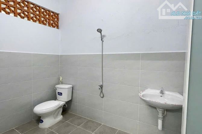 Bán nhà hẻm xe hơi, Tân Chánh Hiệp 10, Quận 12, 135.3 m² (5m x 27m) - Giá 8 tỷ TL - 4